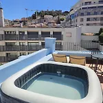 Light Blue - Downtown Apartment Lisbon