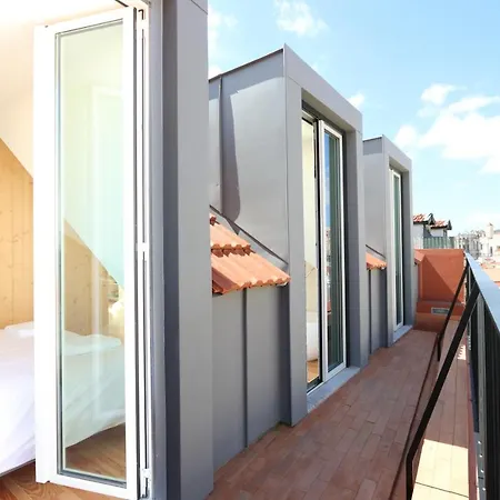 Light Blue - Downtown Lisbona