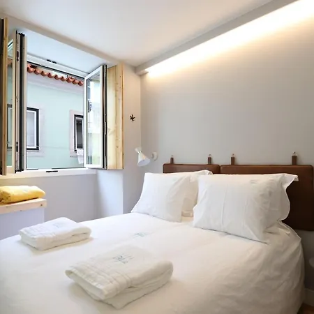Light Blue - Downtown Apartment Lisbon