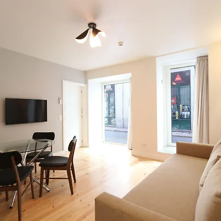 Light Blue - Downtown Apartment *