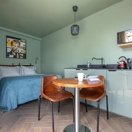 Light Blue - Downtown Apartament