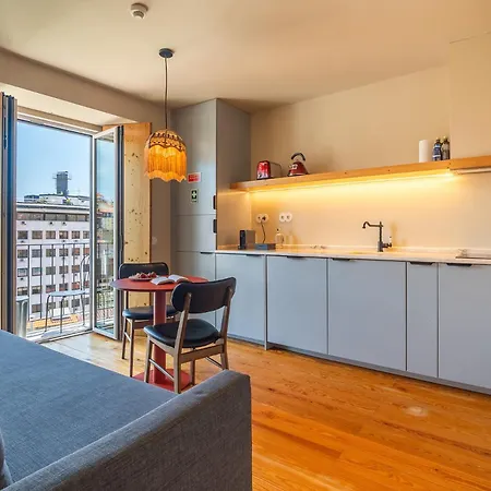 Light Blue - Downtown Apartament