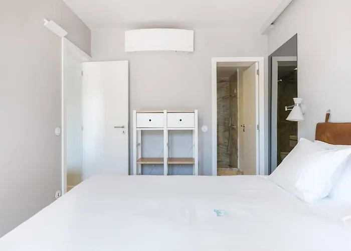 Light Blue - Downtown * Lisboa