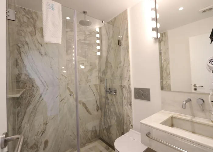 Light Blue - Downtown Lissabon