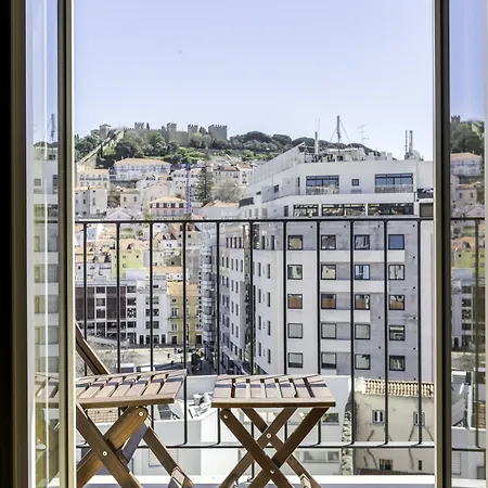 Light Blue - Downtown * ליסבון