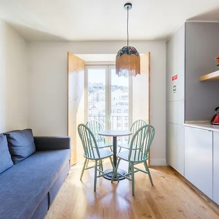 Daire Light Blue - Downtown